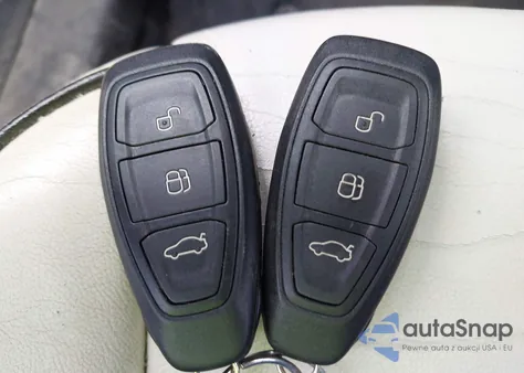 2011 Ford Fiesta Ses z USA, uszkodzony, nr VIN 3FADP4FJ7BM224182